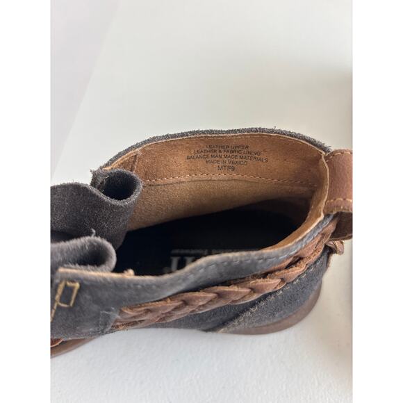 Born Temple Ankle Boots Suede and Leather Size 6.5 - Picture 7 of 9